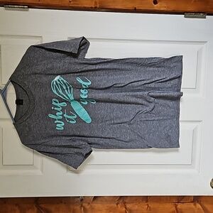 Anvil lightweight t shirt.     A